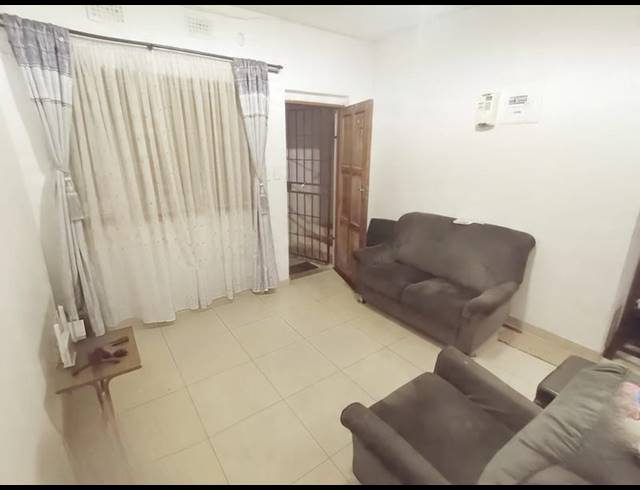 2 BEDROOM PROPERTY TO RENT IN RESERVOIR HILLS